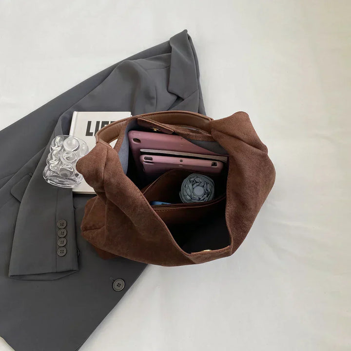 Bolso de Hombro Francesca de Gamuza Suave