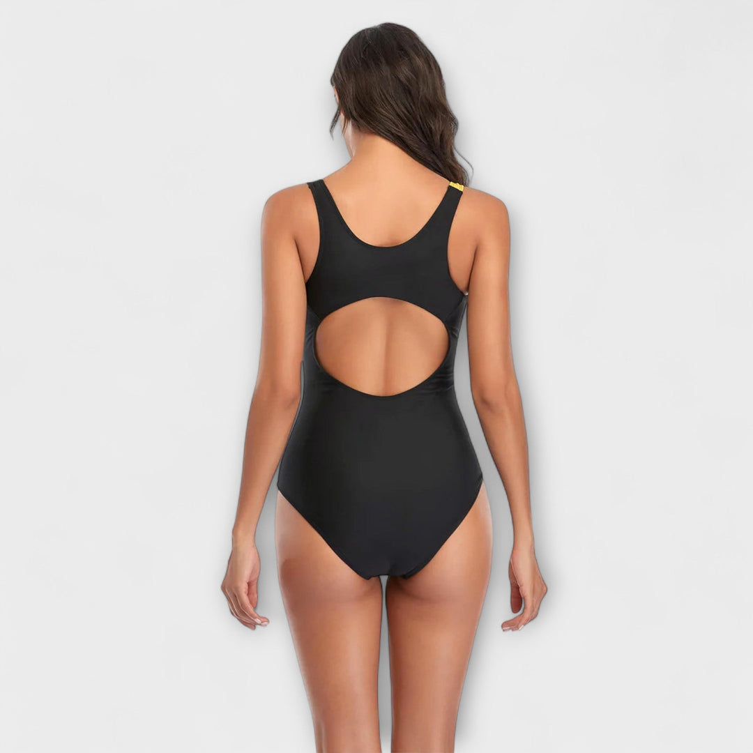 Colette - Traje de Baño Deportivo con Recortes